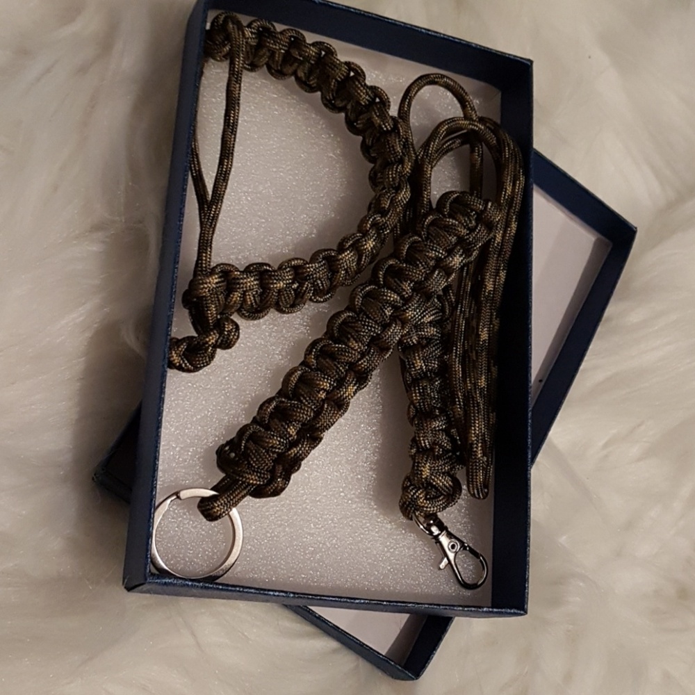3/$25 Hi Quality Paracord Lanyard made by Grandson - Picture 4 of 6